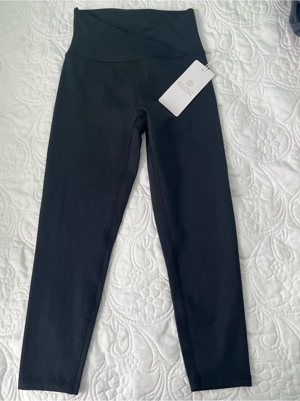 Balance Collection Black High-Waist Women’s Cross Over Capri Yoga Leggings